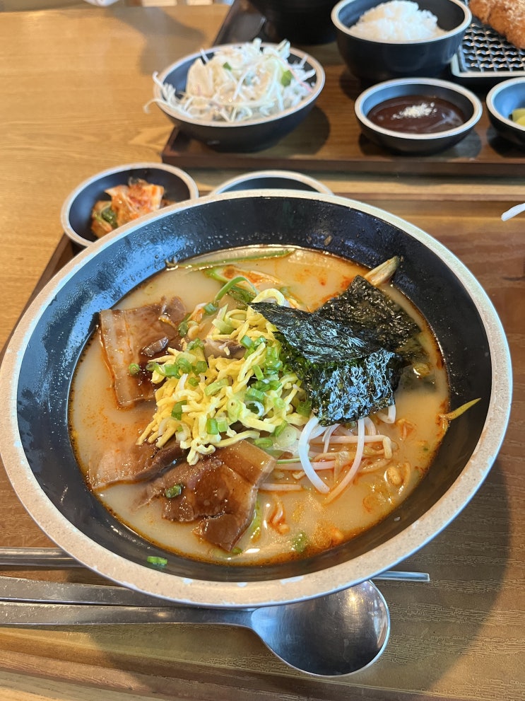  대구공항 맛집 출국하기 전 꼭 먹으러 가는 곳 : 오사카키친