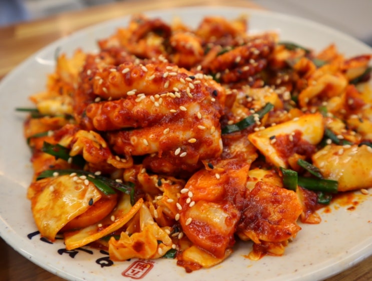  제주공항 근처 식사하기 좋은 낙지볶음 맛집 '오봉집'