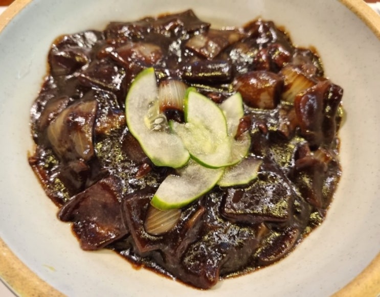  검사하는 날~서울아산병원 지하식당 한식(금강산) 중식(남경) H 마트 호두과자 맛있어요.