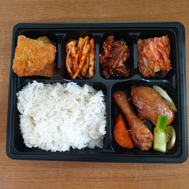  { 8/15오늘의점심 도시락}  매일 새로운  배달 도시락
