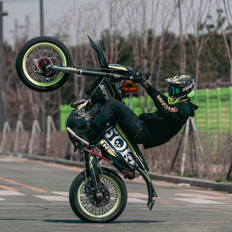  HUFSLOW X HUSQVARNA