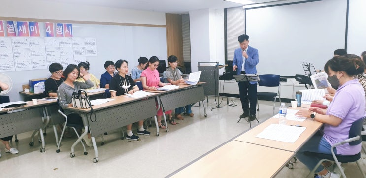  나숙영 홍보국장님과 회의 / 한국코치합창단 여성 파트 연습 