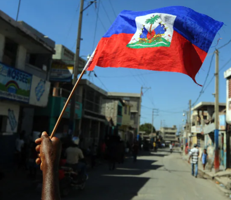 미국은 아이티와 카리브해로 무기 밀수가 급증했다고 보도했습니다.