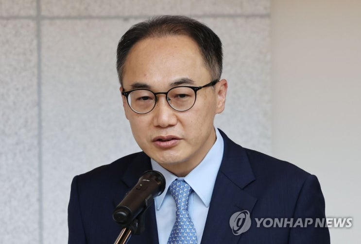 尹대통령, 새 정부 첫 <b>검찰총장</b>에 <b>이원석</b> 내정