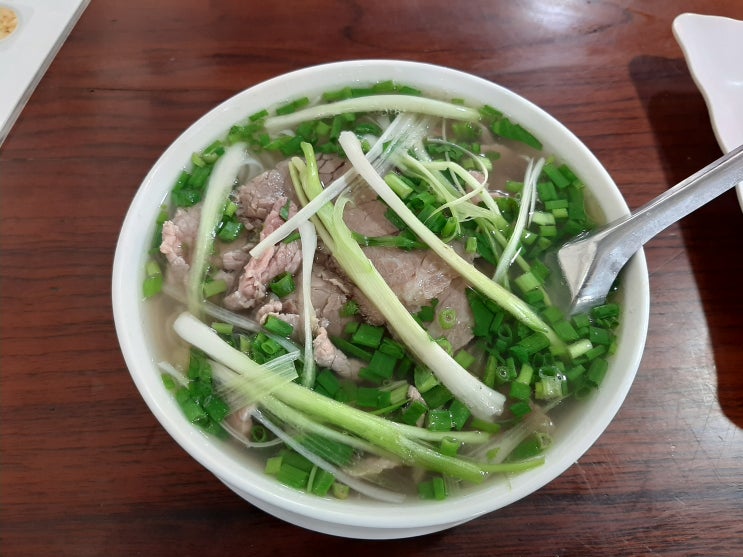  [호치민/7군] 푸미흥 쌀국수 맛집 포딘바(pho dinh 3) - 제대로 얼큰한 북부식 쌀국수
