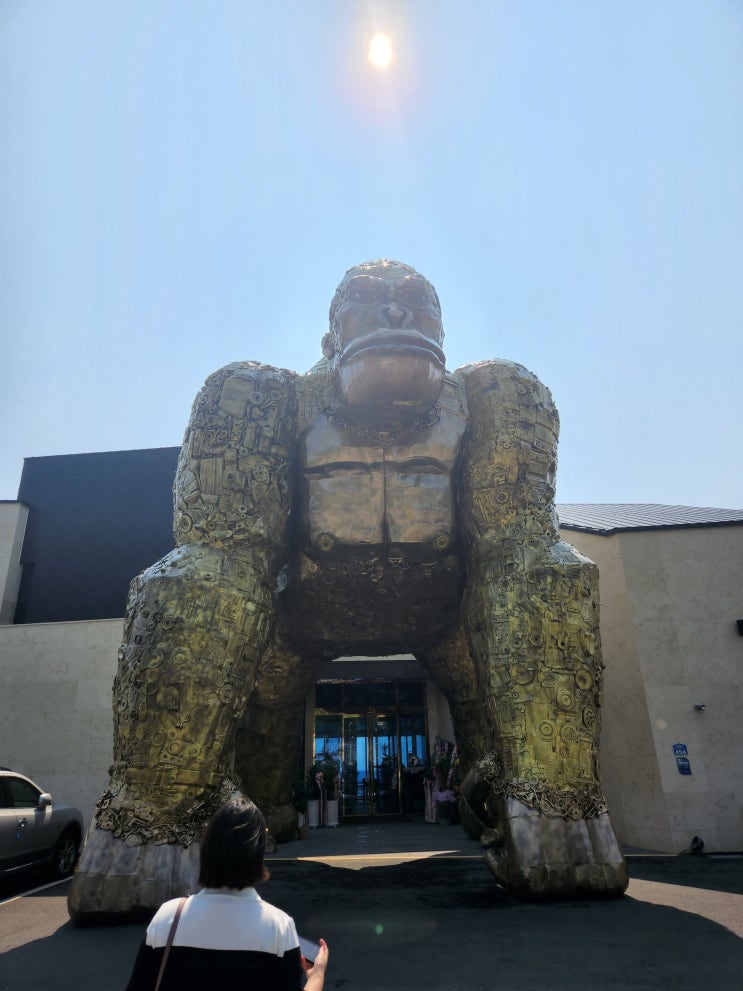 [경주 카페] 새로 오픈해서 깔끔하고 엄청나게 큰 경주 양남 '더킹'