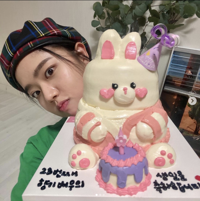 22살 '유세풍' 김향기, 안방극장과 스크린을 넘마들며 데뷔 20년차 관록의 힘 보여줘 22살 '유세풍' 김향기, 안방극장과 스크린을 넘마들며 데뷔 20년차 관록의 힘 보여줘