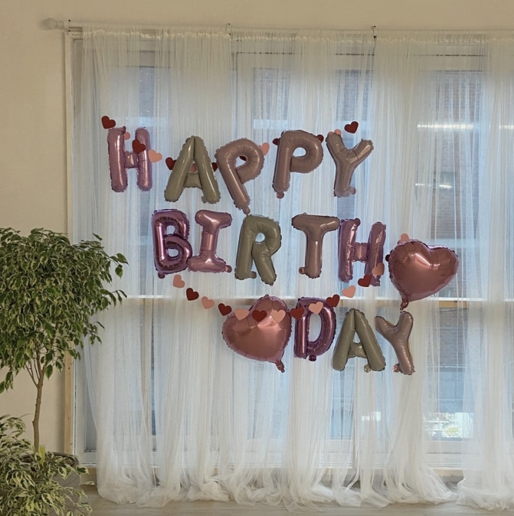  연남동놀거리 1박2일 생일파티_합정라드/연남마실/땡스오트/카페포스터
