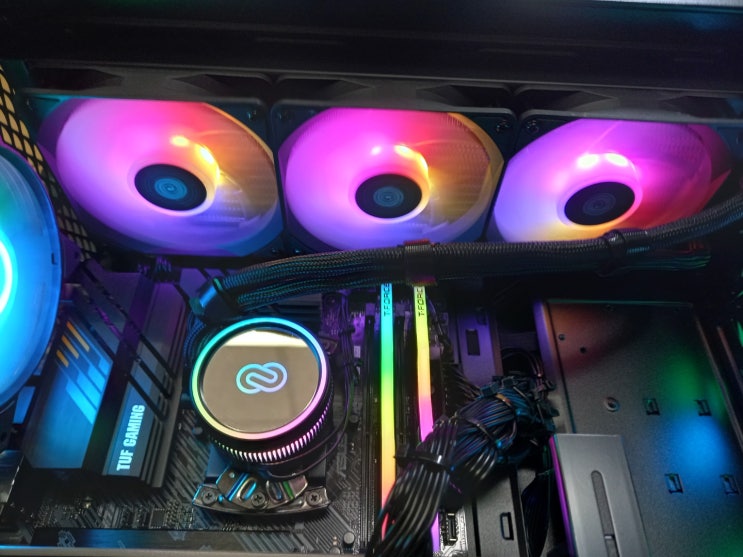  분당 컴퓨터 굿프랜드 3R Socoool CSI 360 ARGB CPU 수냉 쿨러 조립 컴퓨터