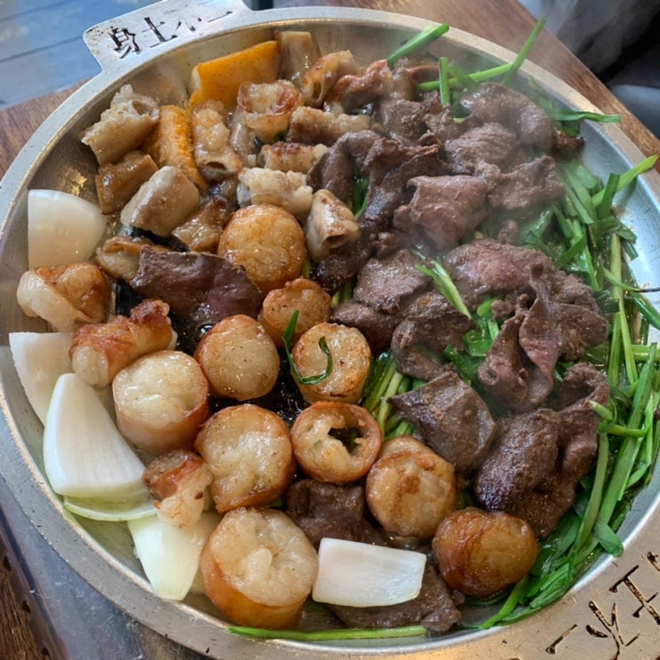  잠실 방이동 소곱창 대창 염통 맛집 ‘진곱창’