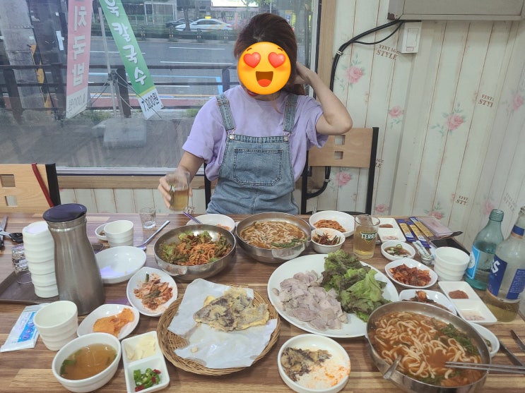  유성칼국수 맛집 김치칼국수 육전 못잃고 재방문