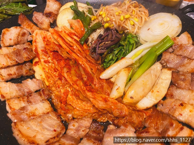  수유고기집 레트로한 삼겹살 전문점 경아식당 수유점