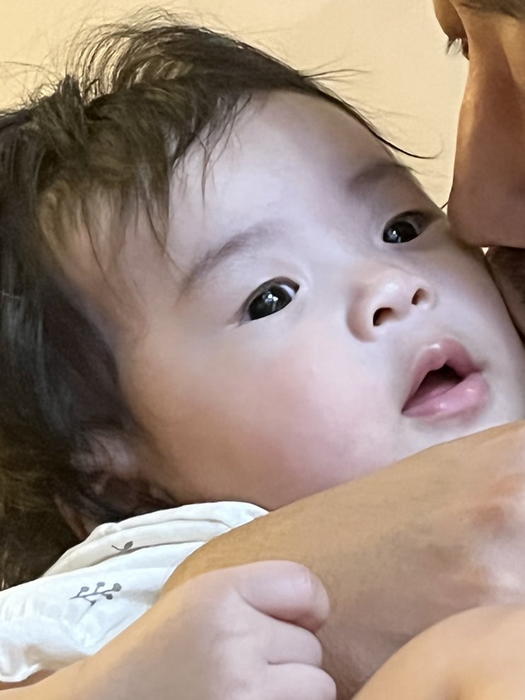  [블챌] 9주차/ 6개월아기 성장일기/ 아기 잡고 서는 시기