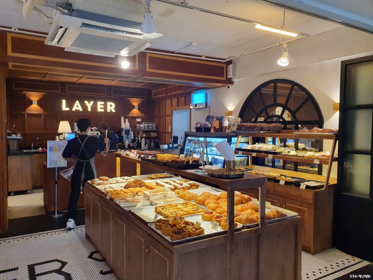  대치동 베이커리카페 레이어스튜디오(CAFE LAYER STUDIO) :: 프랑스산 밀가루, 고메버터, 파티시에