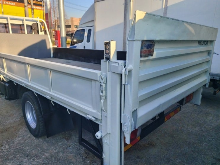 수직리프트게이트 3.5톤카고 가스운반차 짬밥운반용 이마이티카고 2014.12등록 특트럭