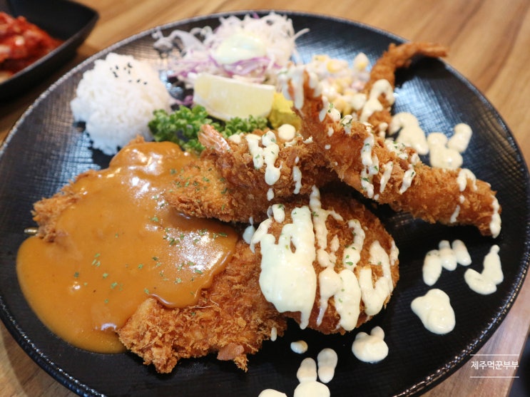 서귀포돈까스 강정동 맛집 이색적인 귤밭사이로 수제돈가스