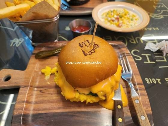 전참시 전지적 참견시점 테이 집 위치 마포 햄버거 가게 위치 ⭕️나이 키 프로필 가수 매운....