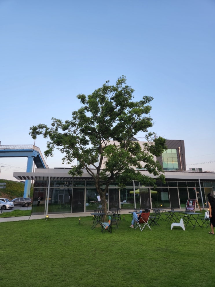  세종 조치원 이색카페 "방랑싸롱"조치원 정수장카페