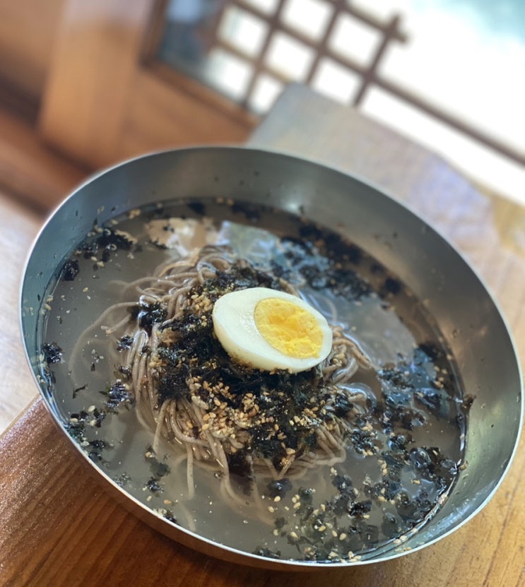 [양양 맛집] 송월메밀국수 _ 기본에 충실한 막국수 고즈넉한 현지인 맛집