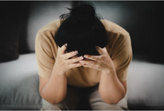 "아픈 것도 서러운데, 보험금까지 줄어든다고?" 날벼락 "아픈 것도 서러운데, 보험금까지 줄어든다고?" 날벼락