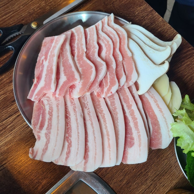 범계 호랑이상회 냉삼 여긴 인정이다..(안양)