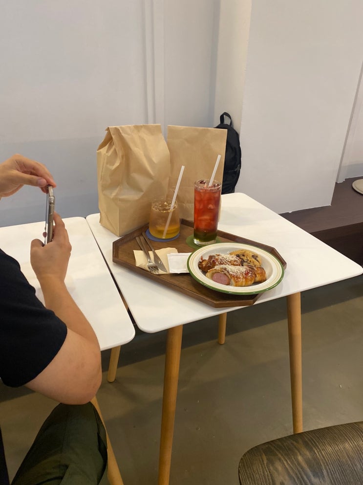  8/20 소세지페스츄리, 르뱅 쿠키, 썸머 그린, 스프링 선셋, 솔티드 브라우니, 레몬케이크, 카야 프레첼, 시나핀, 올리브 치즈 치아바타(경기도 고양시 덕양구 오금동 제이사이트)