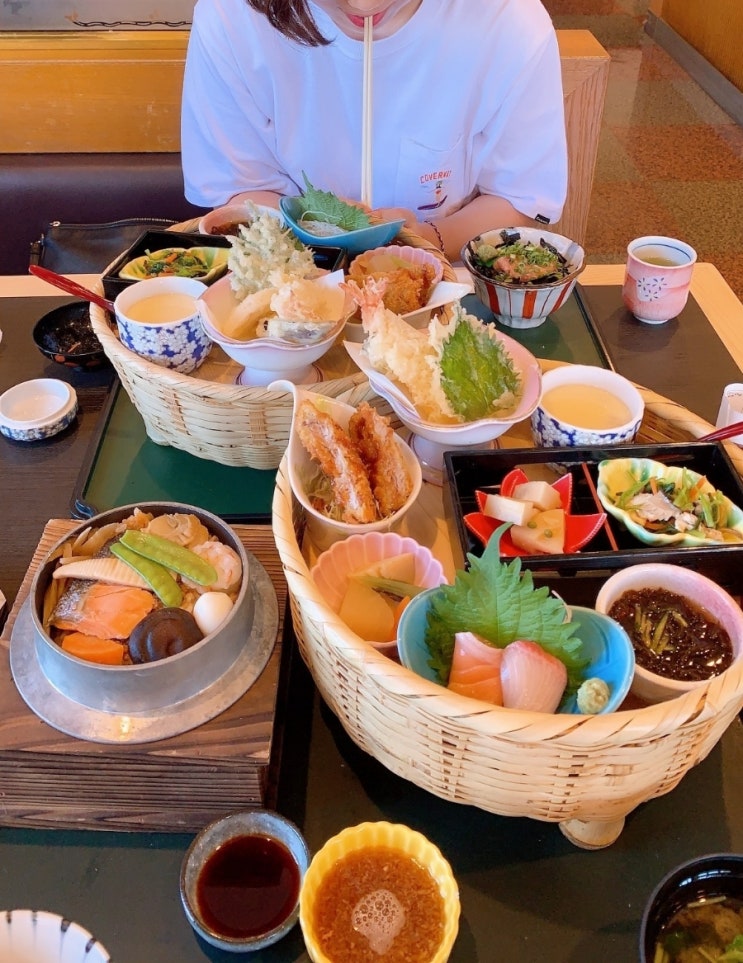  [오키나와 기록 : 식도락 편] 아시비우나 / 국제야시장 / 카진호우 / 단보라멘 / 카지무나 / 플리퍼