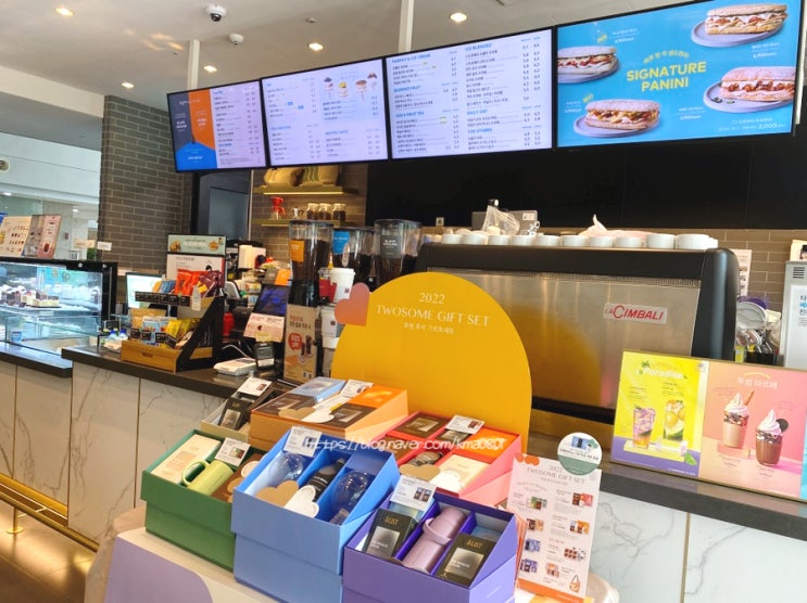 [상암동 카페] 투썸플레이스 상암우리센터점 메뉴, 내부, 사이즈업이벤트