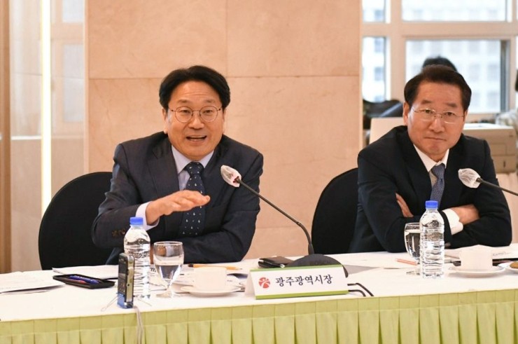 시도지사<b>협의회</b> <b>총회</b>,정부에 국가균형발전 정책 강력 추진... 