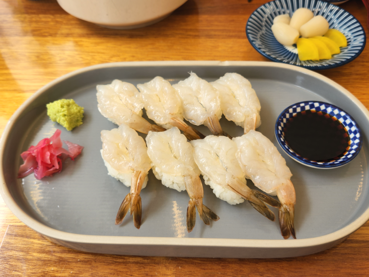  울산 삼산 초밥 맛집 스시아오 / 연어 덮밥 / 생 새우 초밥 / 내돈내산 후기