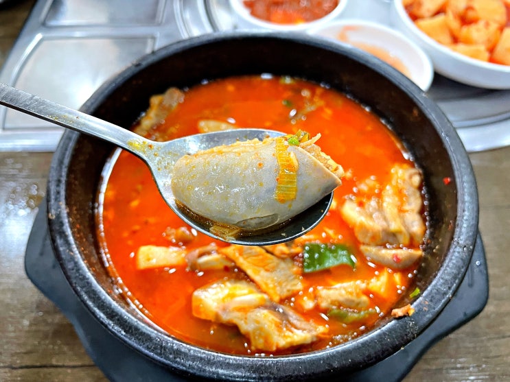  인천 부평 24시 맛집 부평구청 소문난 양평해장국 감자탕 순대국밥 까지 ㅎ