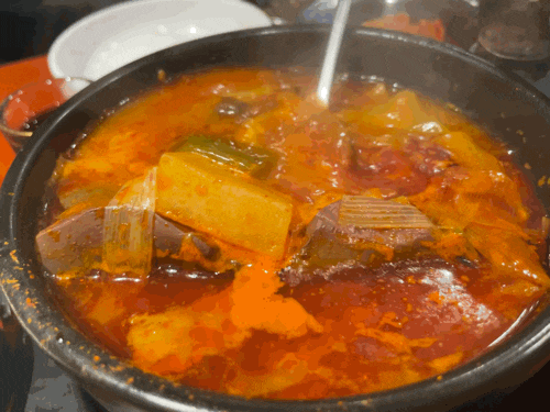  줄서는식당 신사역 가로수길 맛집 달래해장