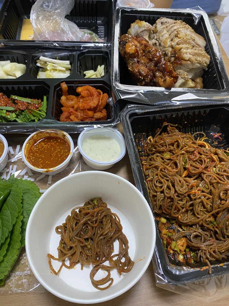  고덕 배달 맛집 [족발예찬] 회식할때 푸짐할듯~