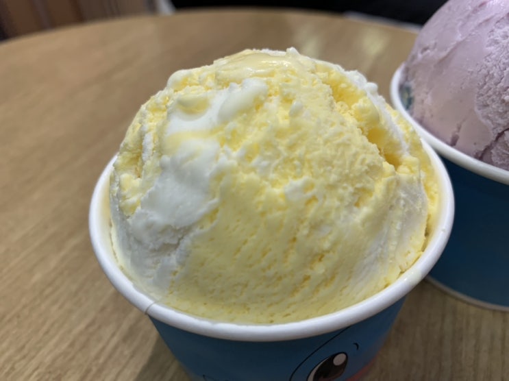 베스킨라빈스 이달의 맛! 미니언즈와 콜라보한 아이스 초당옥수수 /뉴욕치즈케이크/ 뮤 넌내꺼야! (+ 키오스크 주문법, 모바일쿠폰 적용법, 아이스크림사이즈 중량 차이 및 가격) 베스킨라빈스 이달의 맛! 미니언즈와 콜라보한 아이스 초당옥수수 /뉴욕치즈케이크/ 뮤 넌내꺼야! (+ 키오스크 주문법, 모바일쿠폰 적용법, 아이스크림사이즈 중량 차이 및 가격)