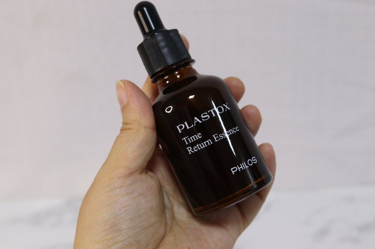  피부탄력 고민엔 리프팅 PLASTOX 타임리턴 에센스 필로스화장품