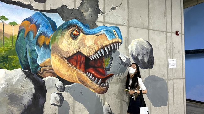 경주에 가면 첨성대! 부산에 가면 해운대! 이곳에 가면 가볼 만한 곳을 사진과 함께 소개해 주세요~