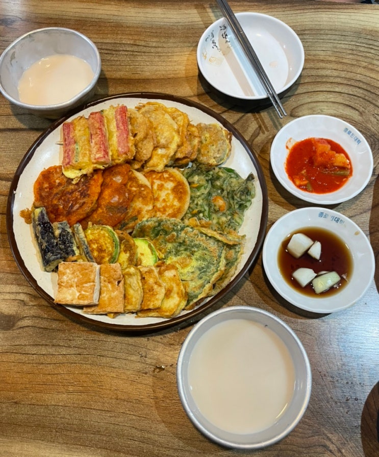  비오는날 부천 송내동 전집 : JBD 종로 빈대떡 + 호랑이막걸리