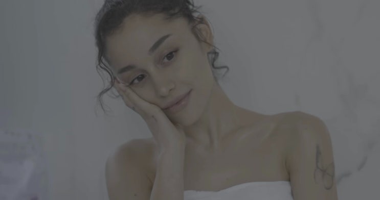  아리아나그란데 신제품 God is a woman 바디라인 출시 / 갓이즈어우먼 바디오일, 바디로션 등