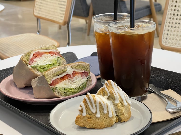 군포디저트 : 베어메이드, 디저트와 샌드위치가 맛있는 당동카페!