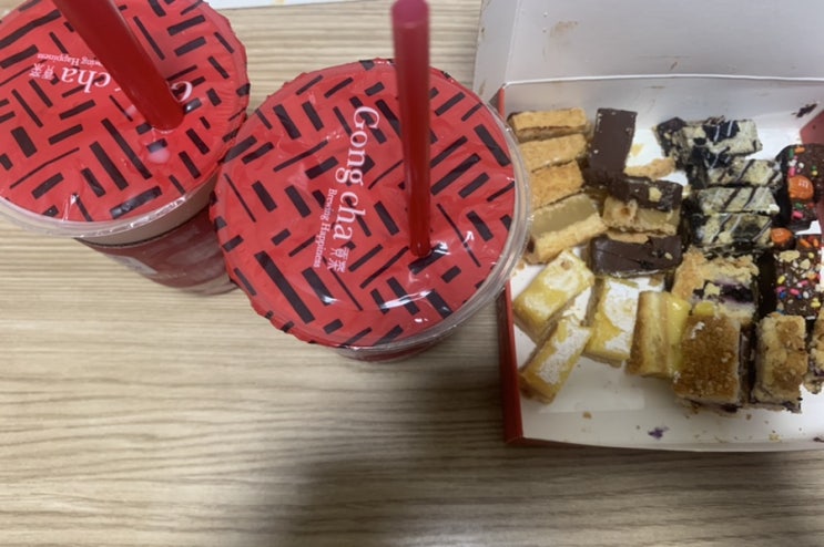  엄마랑 아빠랑 외식했습니다.~^^