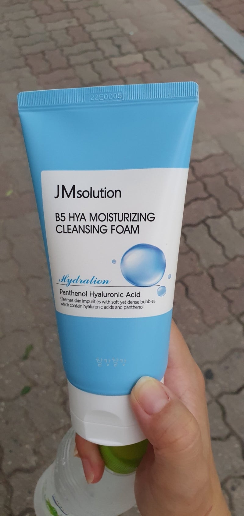 다이소 제이엠솔루션 클렌징폼ㅣjs b5히아 모이스처라이징 클렌징폼ㅣ다이소 생수