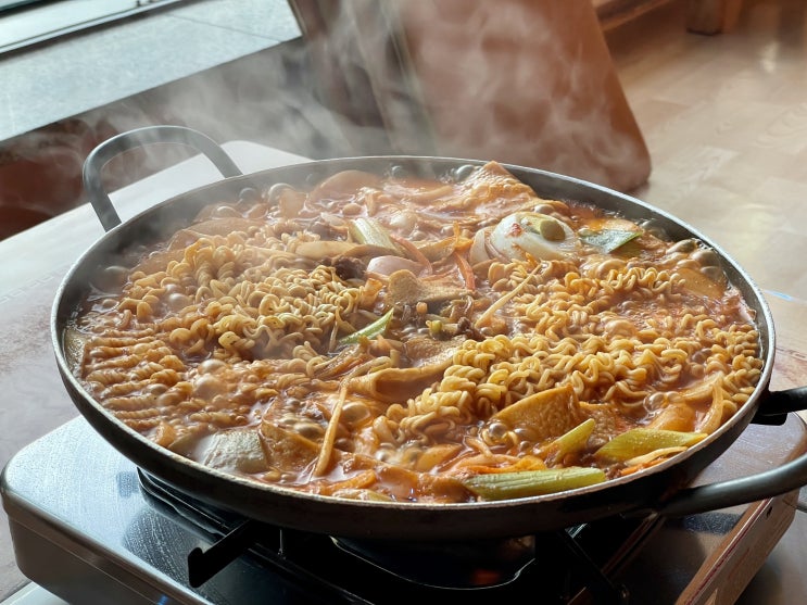 마산 창동 맛집 정가불떡 매운 거 아니고 불고기 떡볶이 마산 창동 맛집 정가불떡 매운 거 아니고 불고기 떡볶이