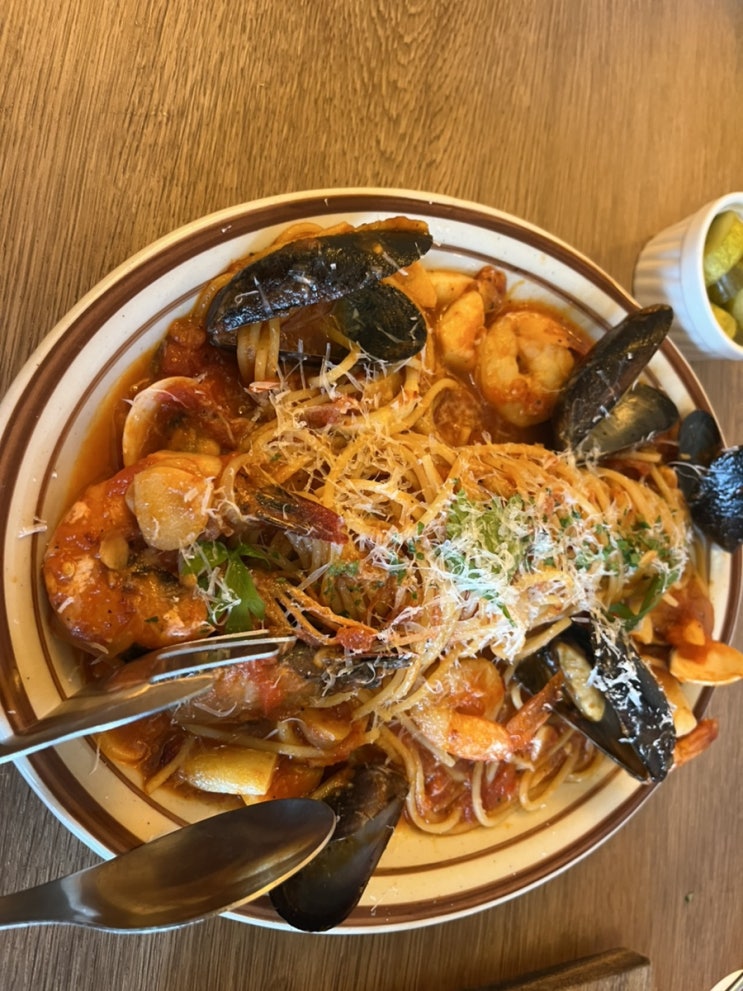  [광주 맛집, 첨단 맛집] Lounge OIC | 기념일 데이트 장소로 강추! (카페이용?, 주차, 음식...)
