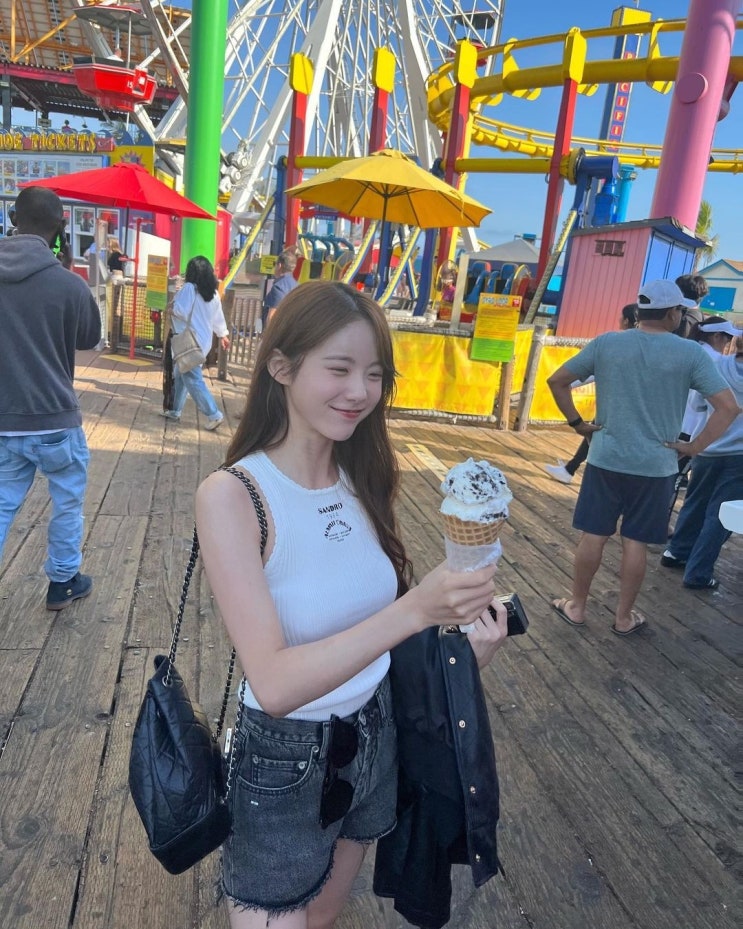 우주소녀 루다, 미국에서도 빛나는 아이돌 비주얼로 청순 러블리 가득...출생 신체 학력 등 우주소녀 루다, 미국에서도 빛나는 아이돌 비주얼로 청순 러블리 가득...출생 신체 학력 등