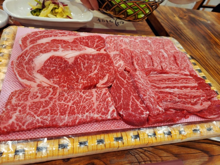  한우가 맛있는 기장 롯데아울렛 맛집 [옛기와] 다녀왔어요~