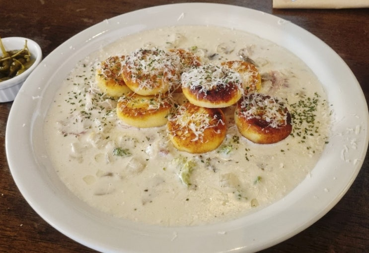  포어크 - 울산 중구 유곡동 파스타 맛집 (특히 감자뇨끼 개꿀맛)