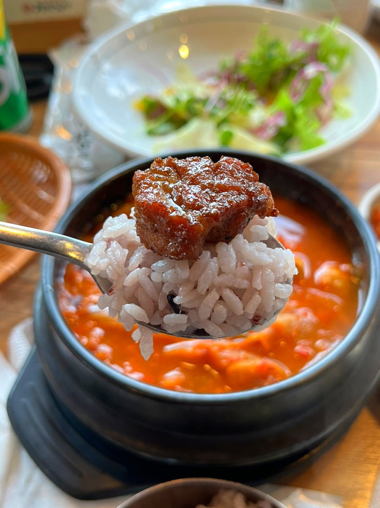  [수원 영통 맛집] 찐 돼지갈비 인생 맛집 두툼한 한돈을 직접 주워주는 : 정진식당