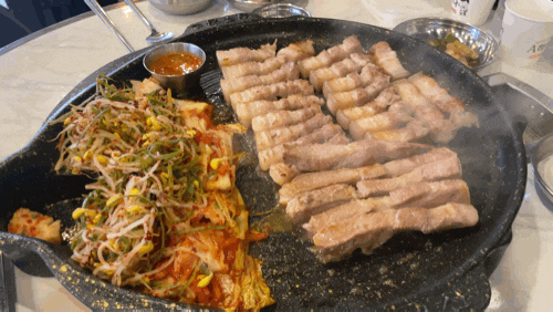  굴포천역 맛집 : 돼슐랭 , 김치 삼겹살로 유명한 삼산동 고깃집 , 삼산동 맛집