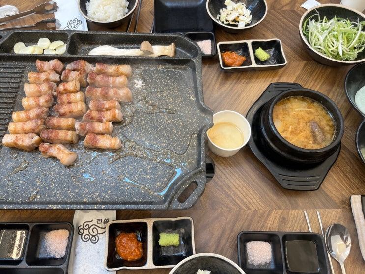  [서울/중구]초벌구이로 맛있는 룸식당이 착륙했다? 서울여행와서 처음 이용해본 전설의우대갈비서울시청직영점 서울맛집 체인점 후기 중구 맛집