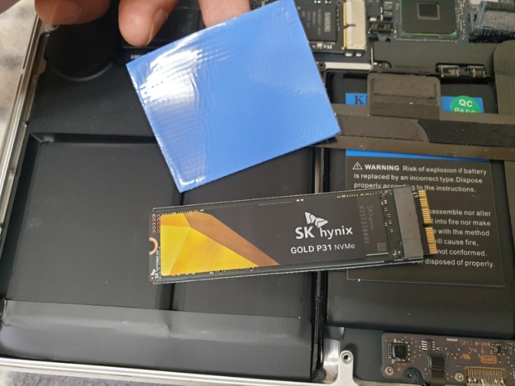 맥북프로 (레티나, 15인치, Mid 2015) SSD 업그레이드(SK hynix GOLD P31 NVMe M.2 1TB)